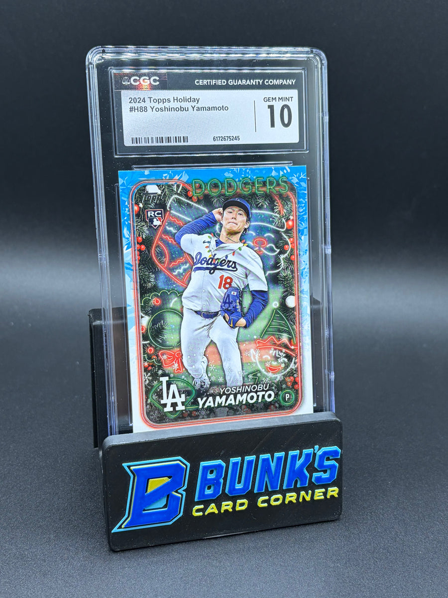 2024 Yoshinobu Yamamoto Topps Holiday CGC 10 RC