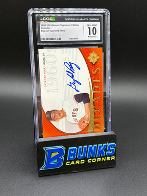 2005 Gaylord Perry Decades Ultimate Sig Edition CGC 10 Auto 10