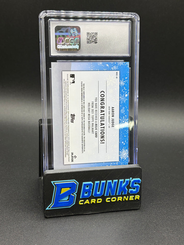 2022 Aaron Judge Relics Holiday CGC 10