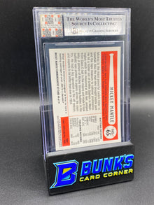 1996 Mickey Mantle Game worn Swatch Beckett Authentic