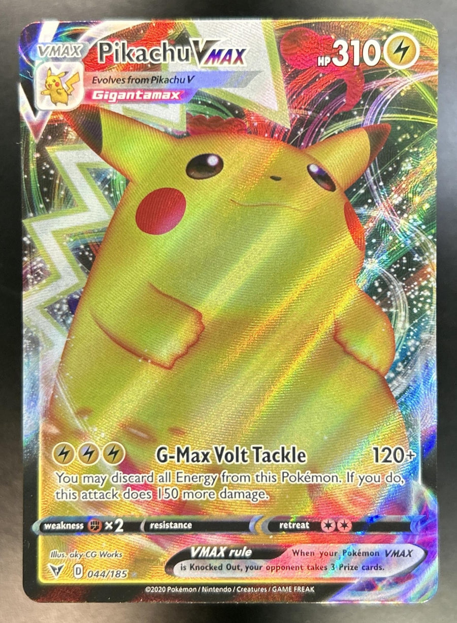 Pikachu VMAX front image