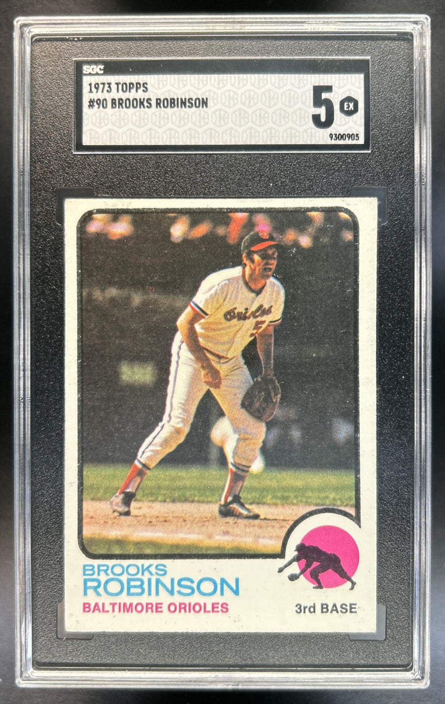 Brooks Robinson 1973 Topps #90 - Orioles SGC 5