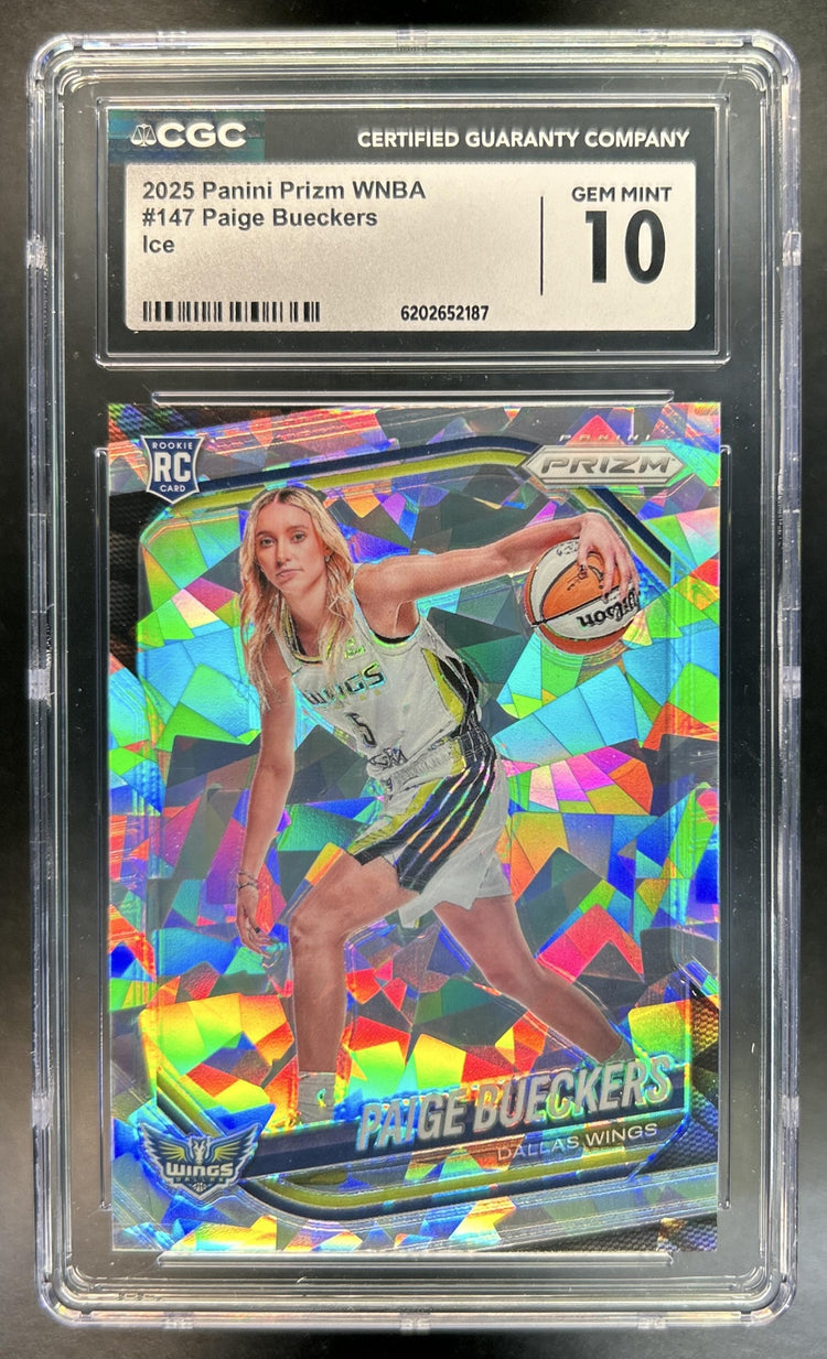 Paige Bueckers front image
