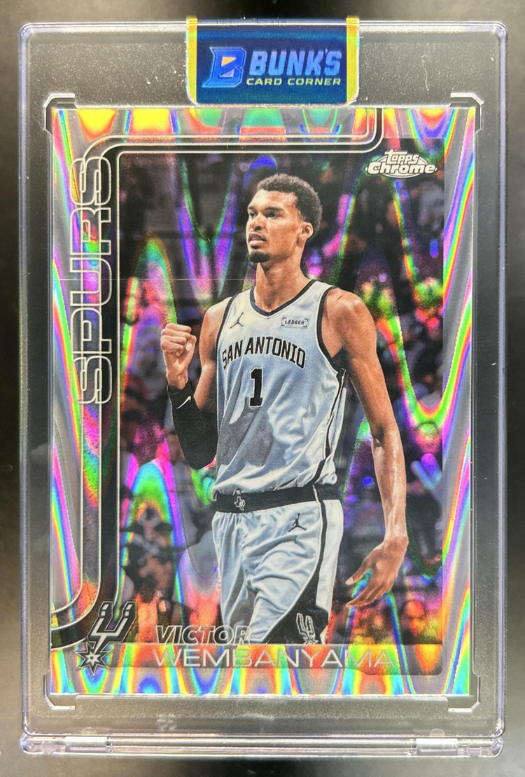 Victor Wembanyama 2025-26 Topps Chrome Update #22 Ray Wave Refractor Spurs