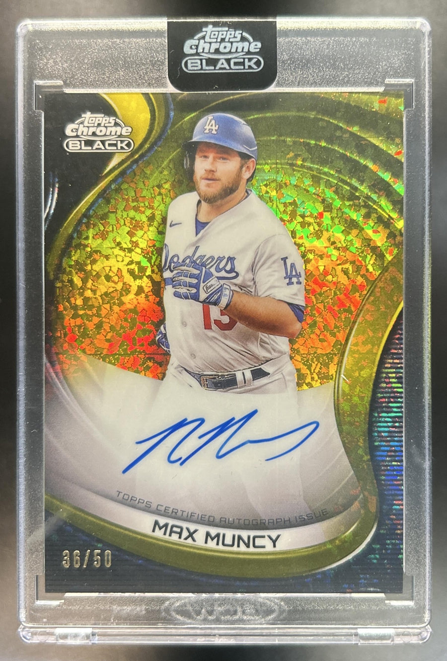 Max Muncy front image